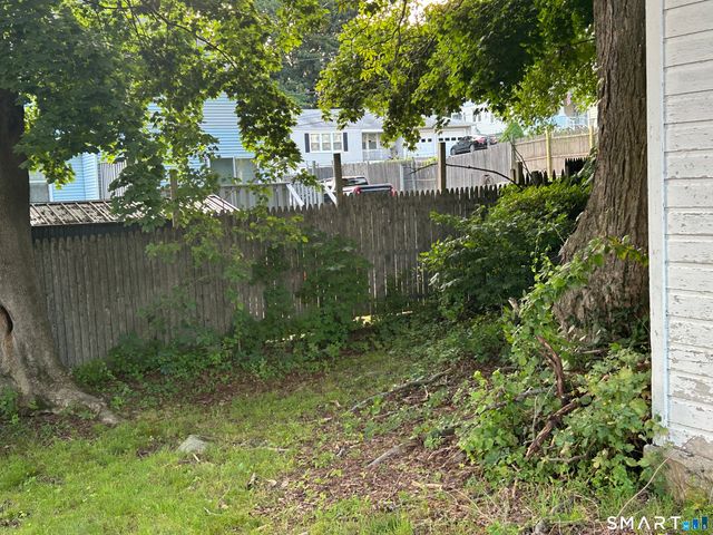27 Harker Avenue, Waterbury, CT 06705