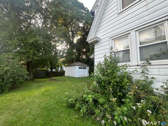 27 Harker Avenue, Waterbury, CT 06705