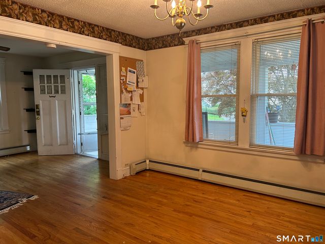 27 Harker Avenue, Waterbury, CT 06705