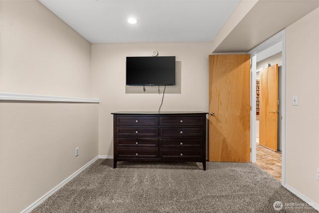 1030 Hillandale Drive E, Port Orchard, WA 98366