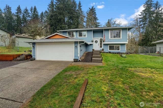 1030 Hillandale Drive E, Port Orchard, WA 98366