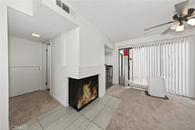 1974 E Lynwood 1E, San Bernardino, CA 92404