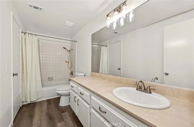 1974 E Lynwood 1E, San Bernardino, CA 92404