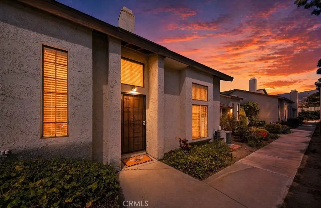 1974 E Lynwood 1E, San Bernardino, CA 92404