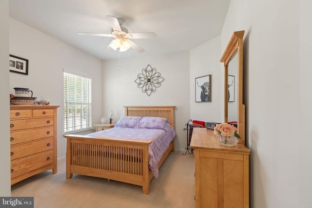 26 LIBERTY KNOLLS DR, Stafford, VA 22554