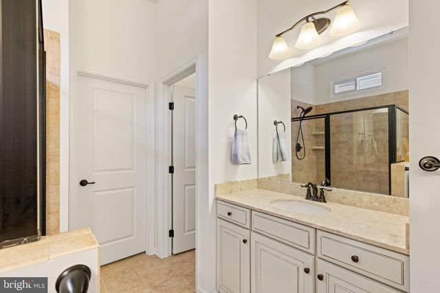 26 LIBERTY KNOLLS DR, Stafford, VA 22554