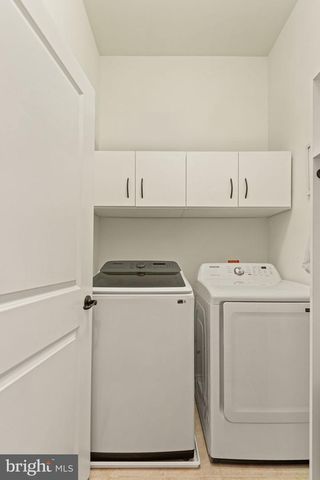 26 LIBERTY KNOLLS DR, Stafford, VA 22554