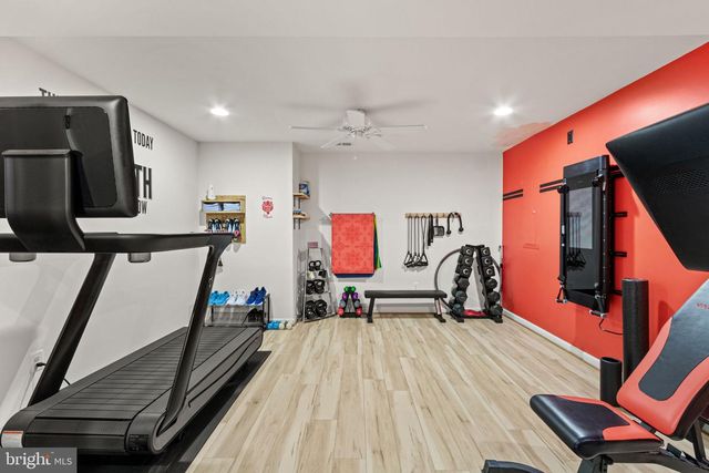 26 LIBERTY KNOLLS DR, Stafford, VA 22554