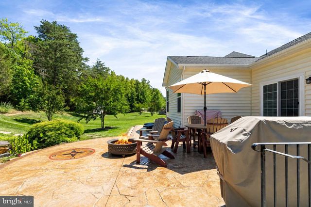 26 LIBERTY KNOLLS DR, Stafford, VA 22554