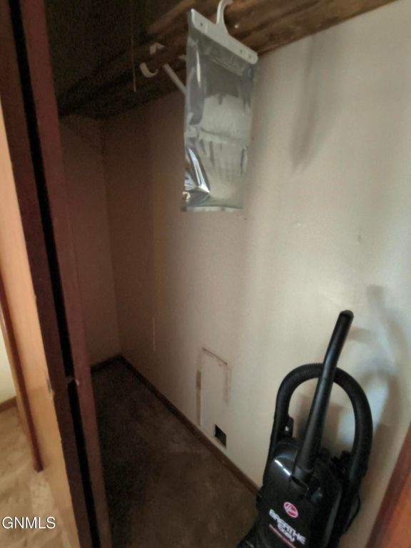 416 Main Street, Edgeley, ND 58433 photo 16