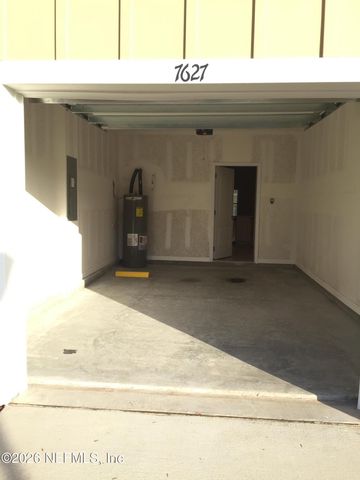 7627 LEGACY Trail, Jacksonville, FL 32256