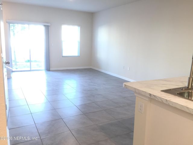 7627 LEGACY Trail, Jacksonville, FL 32256