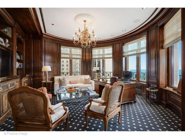 65 E Goethe Street 4N, Chicago, IL 60610