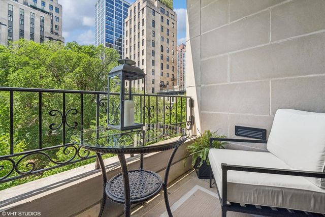 65 E Goethe Street 4N, Chicago, IL 60610