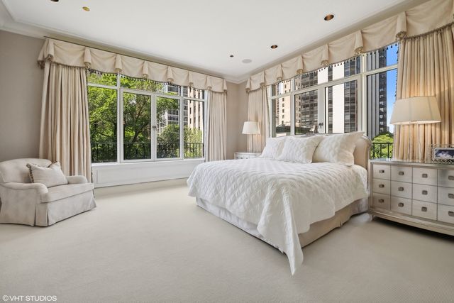 65 E Goethe Street 4N, Chicago, IL 60610