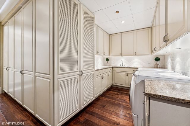 65 E Goethe Street 4N, Chicago, IL 60610