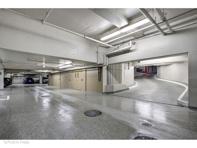 65 E Goethe Street 4N, Chicago, IL 60610
