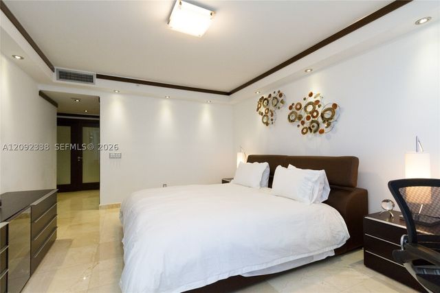 4775 Collins Ave 1201, Miami Beach, FL 33140