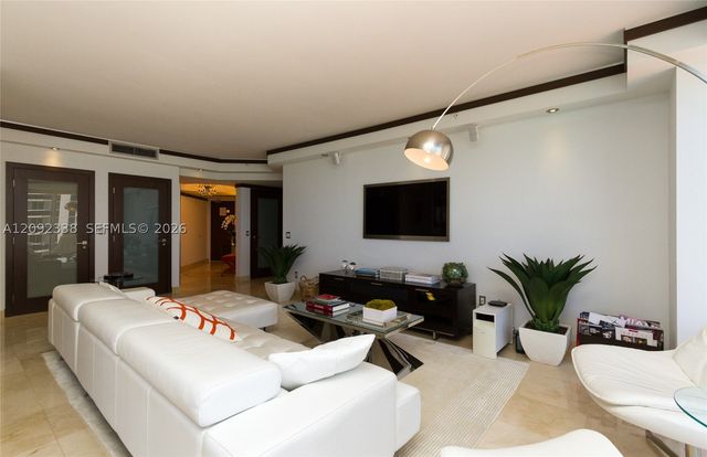 4775 Collins Ave 1201, Miami Beach, FL 33140