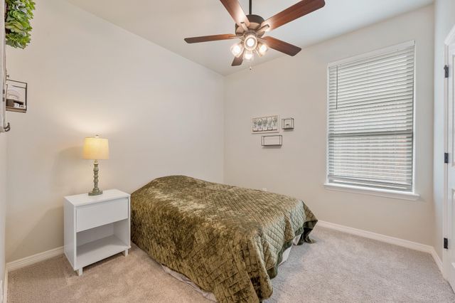 621 Holstein DR, Belton, TX 76513