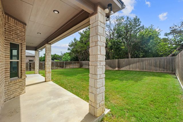621 Holstein DR, Belton, TX 76513