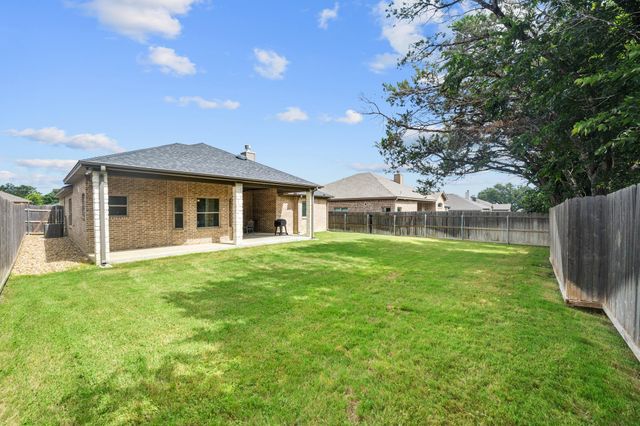 621 Holstein DR, Belton, TX 76513