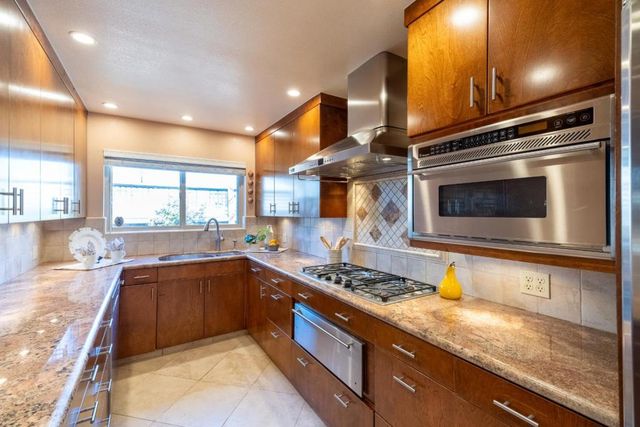 7680 Santa Paula Drive, Gilroy, CA 95020