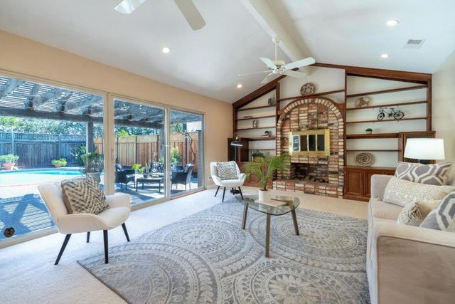 7680 Santa Paula Drive, Gilroy, CA 95020