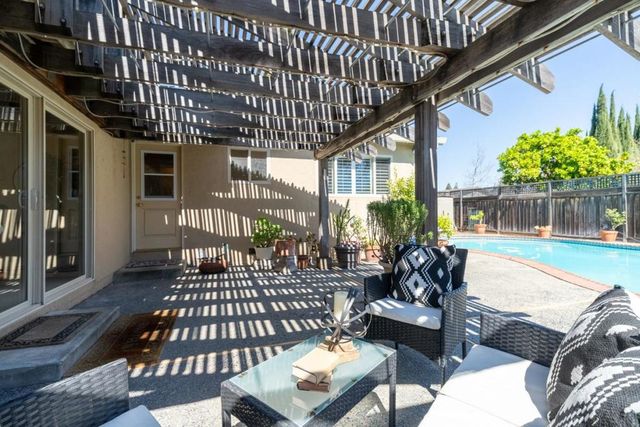 7680 Santa Paula Drive, Gilroy, CA 95020