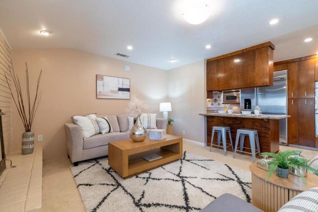 7680 Santa Paula Drive, Gilroy, CA 95020