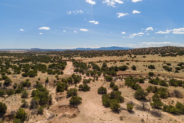55 Southern Crescent Road, Lamy, NM 87540
