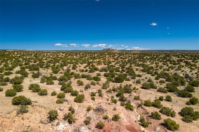 55 Southern Crescent Road, Lamy, NM 87540