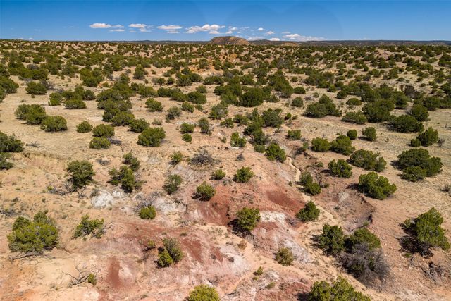 55 Southern Crescent Road, Lamy, NM 87540