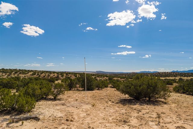 55 Southern Crescent Road, Lamy, NM 87540
