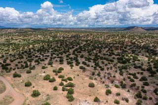 55 Southern Crescent Road, Lamy, NM 87540