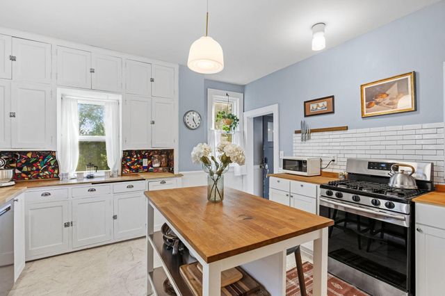 629 Hall Avenue, Saint Paul, MN 55107