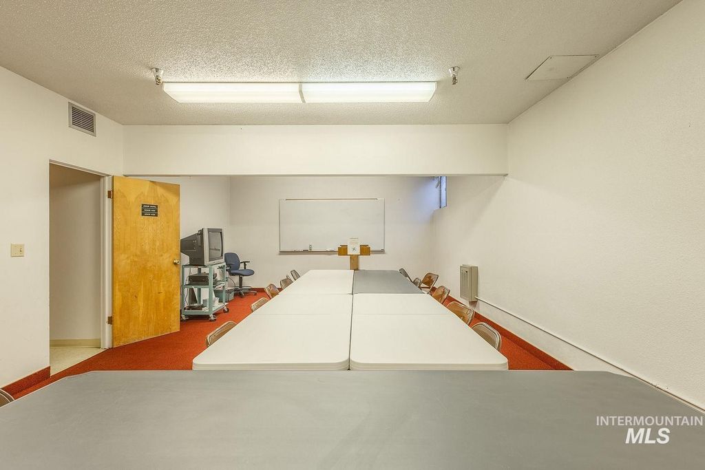 408 N Garden St, Boise, ID 83706 photo 16