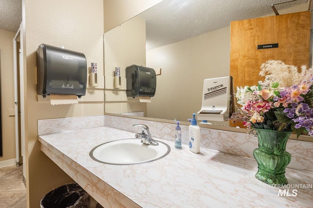 408 N Garden St, Boise, ID 83706 photo 34