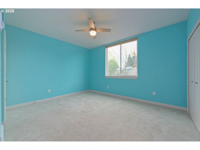 172 OAKLEIGH Ln 513, Eugene, OR 97404