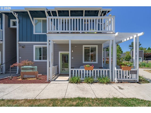 172 OAKLEIGH Ln 513, Eugene, OR 97404