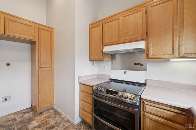 704 Bay St, Suisun City, CA 94585