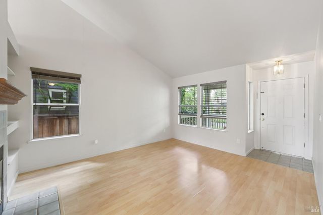 704 Bay St, Suisun City, CA 94585