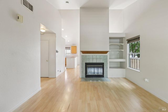 704 Bay St, Suisun City, CA 94585