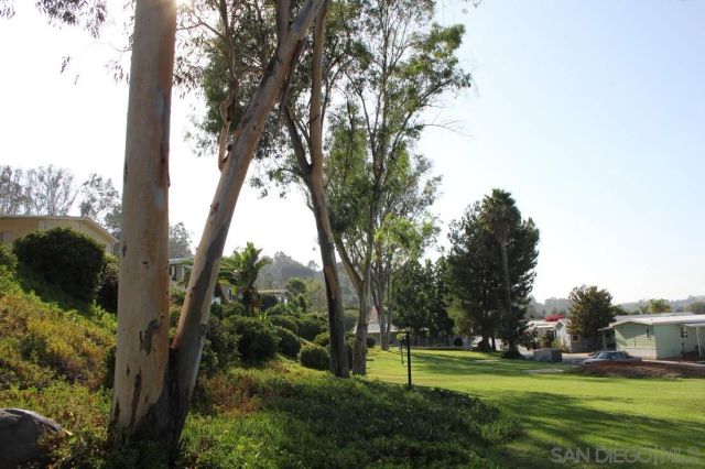 1440 S Orange Ave SPC 27, El Cajon, CA 92020