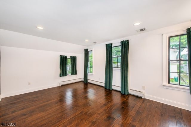 42 St Johns Ave, Parsippany-troy Hills Twp., NJ 07878