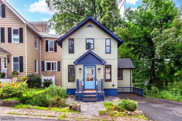 42 St Johns Ave, Parsippany-troy Hills Twp., NJ 07878