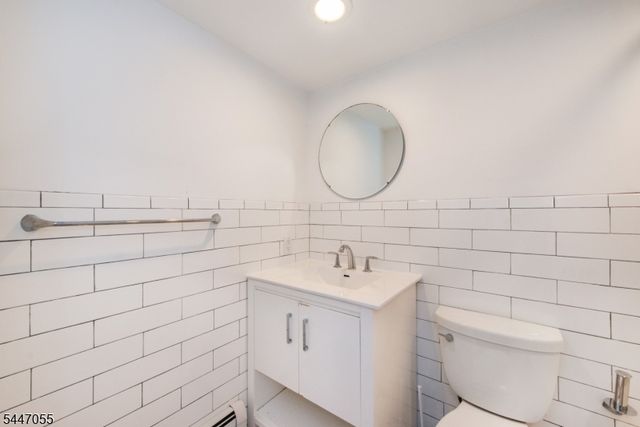 42 St Johns Ave, Parsippany-troy Hills Twp., NJ 07878