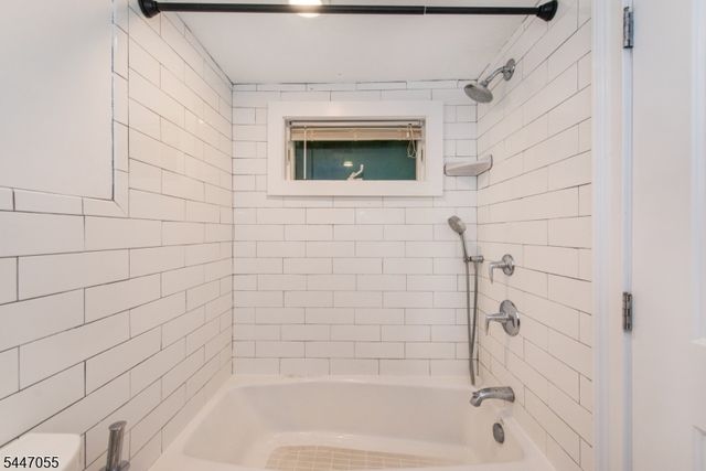 42 St Johns Ave, Parsippany-troy Hills Twp., NJ 07878