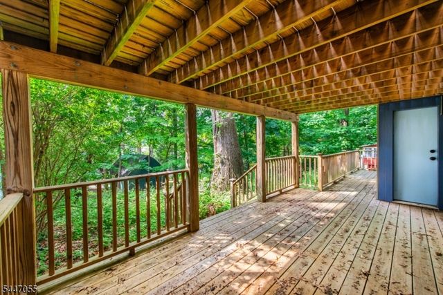 42 St Johns Ave, Parsippany-troy Hills Twp., NJ 07878