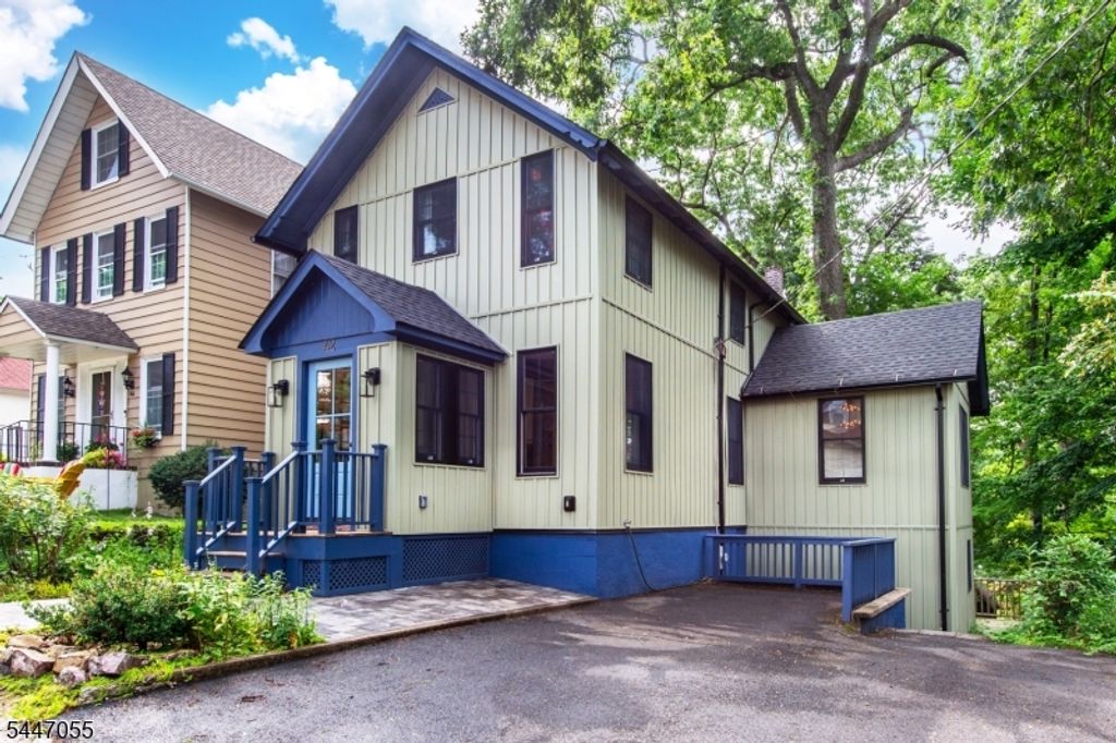 42 St Johns Ave, Parsippany-troy Hills Twp., NJ 07878 — photo 2
